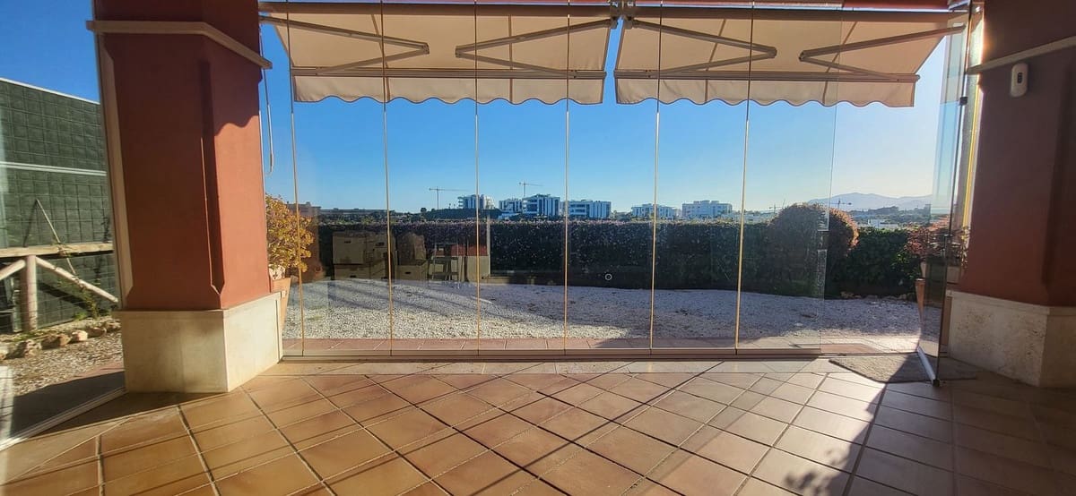 4 makuuhuone Huvila myytävänä paikassa Marbella - 849 000 € (Ref: 8949261)