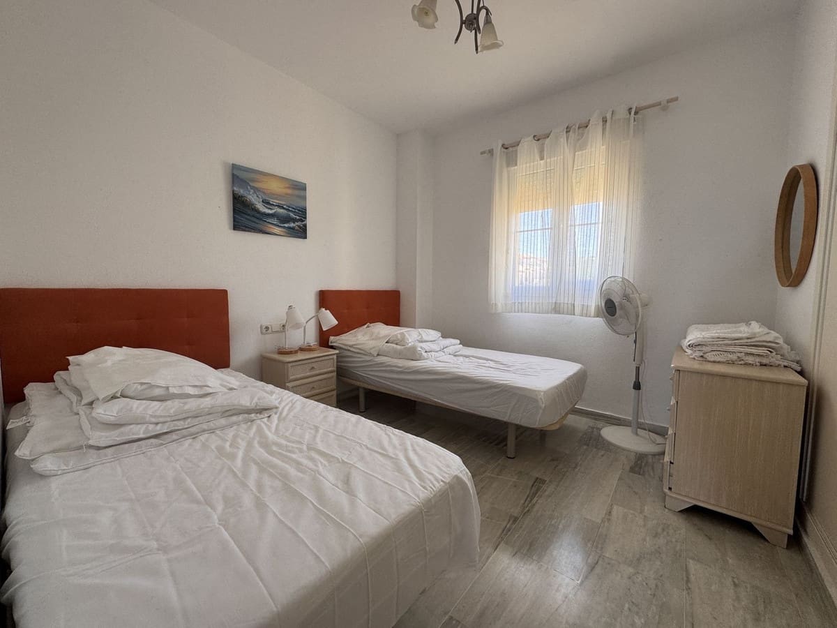 2 soveværelse Lejlighed til salg i Cabopino med swimmingpool garage - € 349.900 (Ref: 9033254)