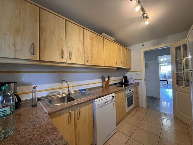 2 bedroom Apartment for sale in Cabopino, Marbella with pool garage - € 349,900 (Ref: 9033254)