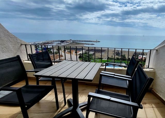 Studio na sprzedaż w Cabopino, Marbella z basenem garażem - 350 000 € (Ref: 9060493)