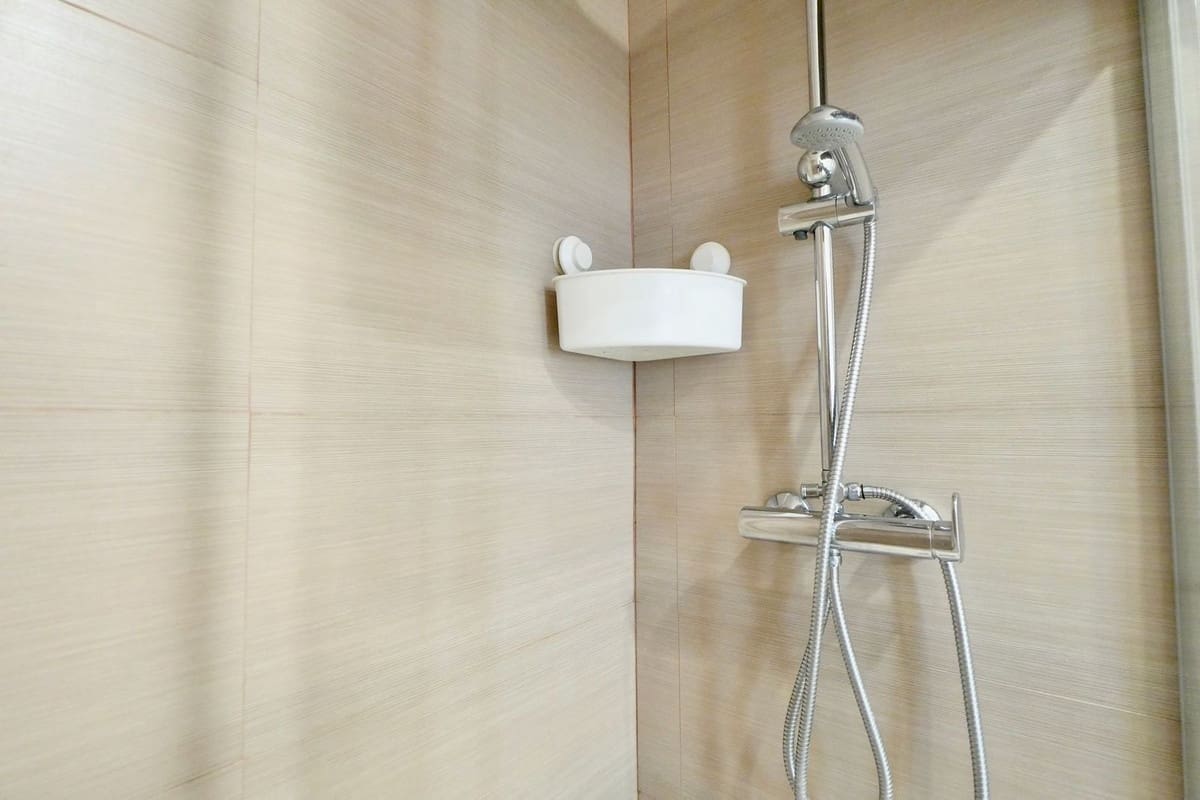 Studio na sprzedaż w Cabopino z basenem garażem - 374 000 € (Ref: 9060493)