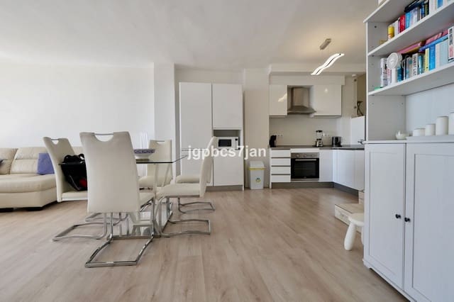 Studio til salgs i Cabopino, Marbella med svømmebasseng garasje - € 374 000 (Ref: 9060493)