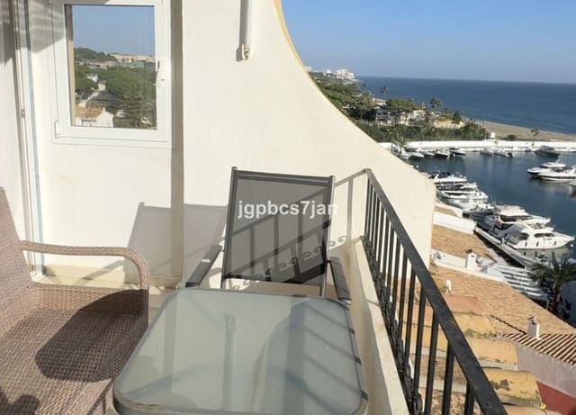 2 soverom Leilighet til salgs i Cabopino, Marbella med svømmebasseng garasje - € 575 000 (Ref: 9061089)