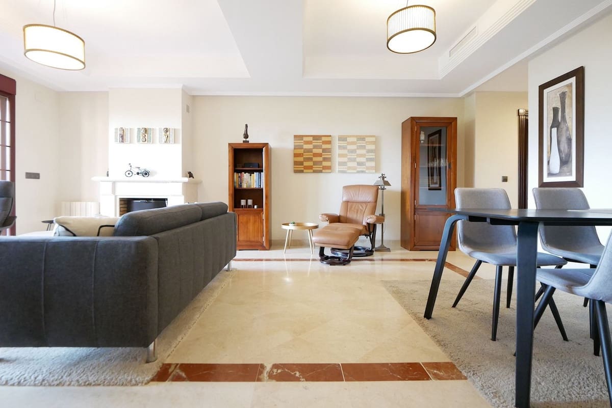 2 soverom Leilighet til salgs i Marbella med svømmebasseng garasje - € 289 900 (Ref: 9080764)