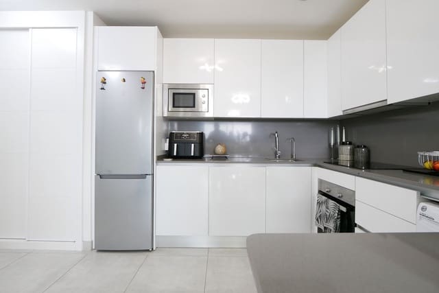 3 soverom Leilighet til salgs i La Cala de Mijas, Mijas med svømmebasseng garasje - € 499 000 (Ref: 9081046)