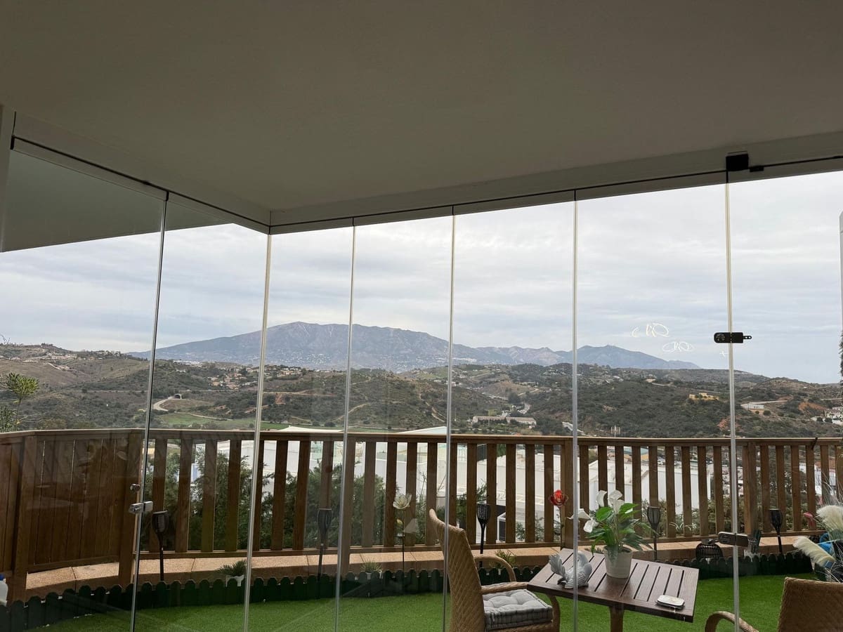 3 bedroom Apartment for sale in La Cala de Mijas with pool garage - € 499,000 (Ref: 9081046)