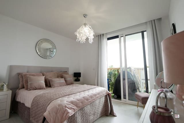 3 makuuhuone Huoneisto myytävänä paikassa La Cala de Mijas, Mijas mukana uima-altaan 
autotalli - 499 000 € (Ref: 9081046)