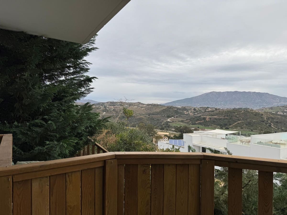 3 sypialnia Apartament na sprzedaż w La Cala de Mijas z basenem garażem - 499 000 € (Ref: 9081046)