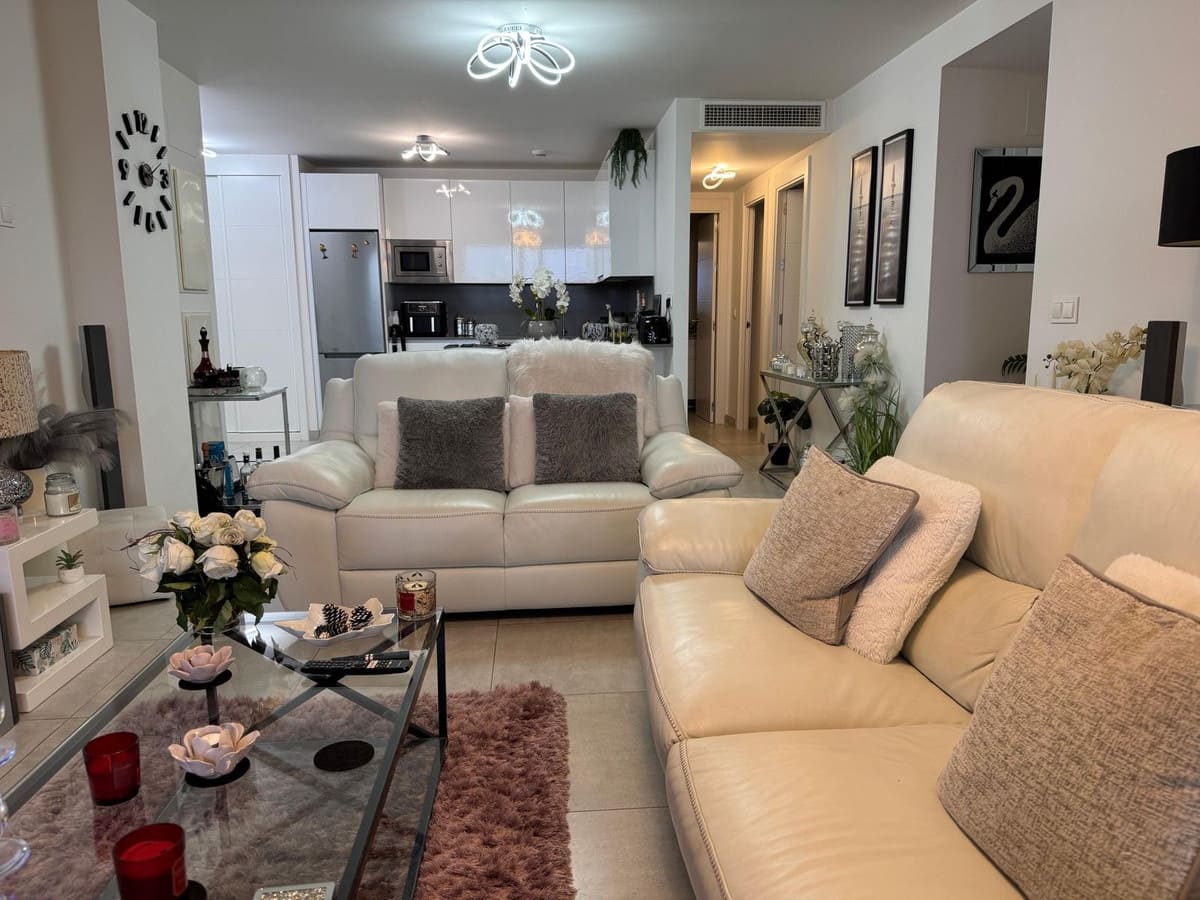 3 soveværelse Lejlighed til salg i La Cala de Mijas med swimmingpool garage - € 499.000 (Ref: 9081046)