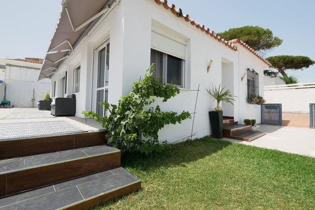 Chalet de 3 habitaciones en Fuengirola en venta con piscina garaje - 799.000 € (Ref: 9094776)