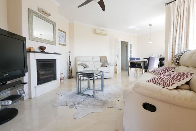 3 quarto Moradia Geminada para venda em Riviera del Sol, Mijas com piscina - 429 000 € (Ref: 9101645)