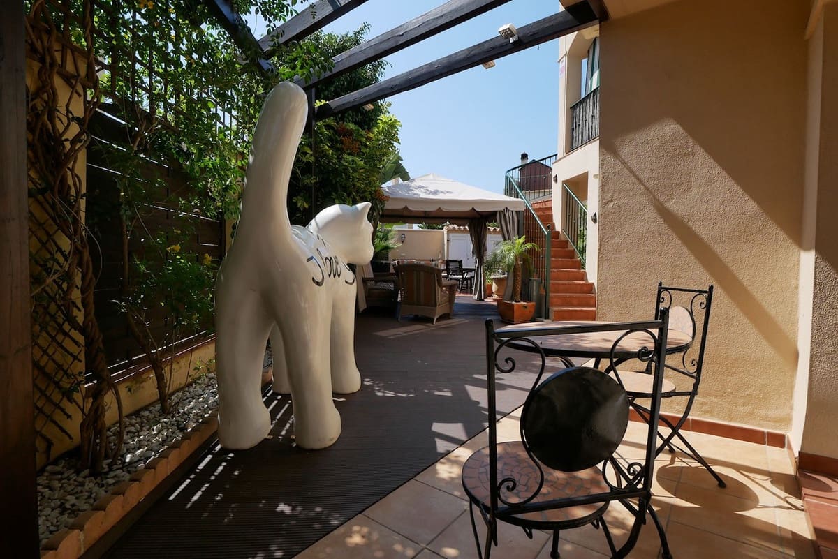 Pareado de 3 habitaciones en Riviera del Sol en venta con piscina - 429.000 € (Ref: 9101645)