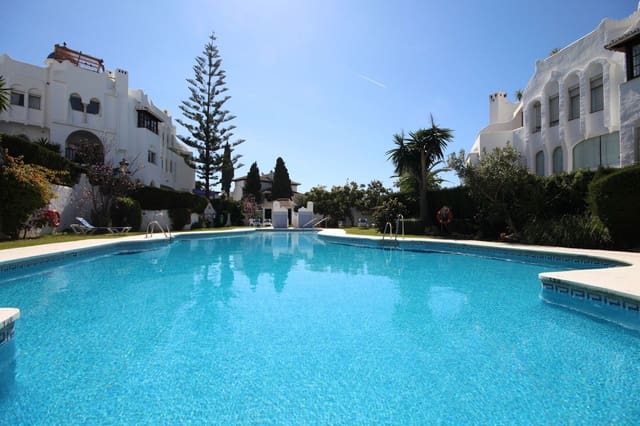 2 soveværelse Lejlighed til salg i Calahonda, Mijas med swimmingpool garage - € 315.000 (Ref: 9103748)