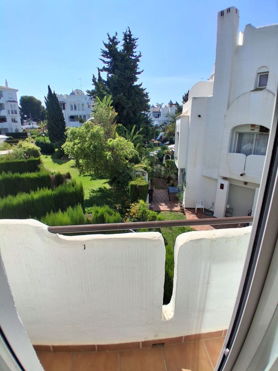 2 sovrum Lägenhet till salu i Calahonda med pool garage - 315 000 € (Ref: 9103748)