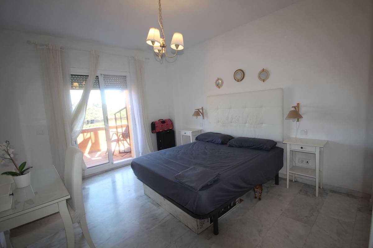 2 sypialnia Penthouse na sprzedaż w La Reserva z basenem garażem - 285 000 € (Ref: 9104935)