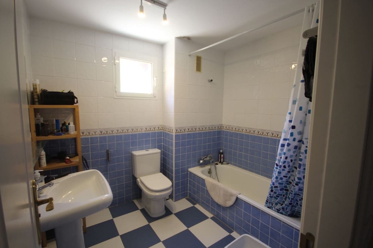 2 sypialnia Penthouse na sprzedaż w La Reserva z basenem garażem - 285 000 € (Ref: 9104935)