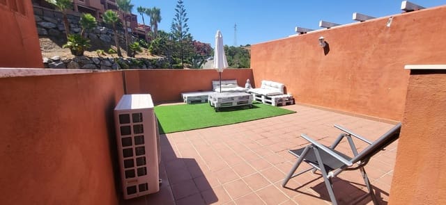 2 sypialnia Penthouse na sprzedaż w La Reserva, Marbella z basenem garażem - 285 000 € (Ref: 9104935)