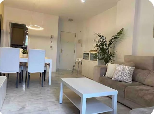 2 sypialnia Penthouse na sprzedaż w La Reserva, Marbella z basenem garażem - 285 000 € (Ref: 9104935)