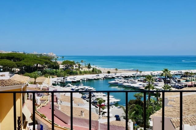 3 soverom Leilighet til salgs i Cabopino, Marbella med svømmebasseng garasje - € 990 000 (Ref: 9105158)