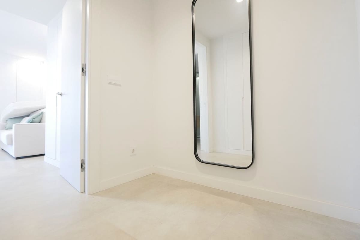 3 makuuhuone Huoneisto myytävänä paikassa Cabopino mukana uima-altaan 
autotalli - 990 000 € (Ref: 9105158)