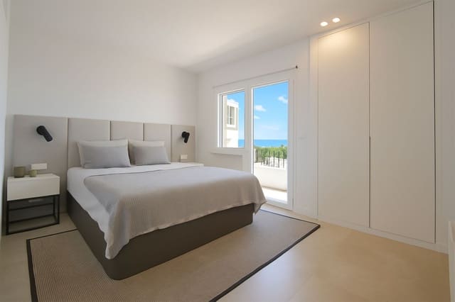 3 soverom Leilighet til salgs i Cabopino, Marbella med svømmebasseng garasje - € 990 000 (Ref: 9105158)