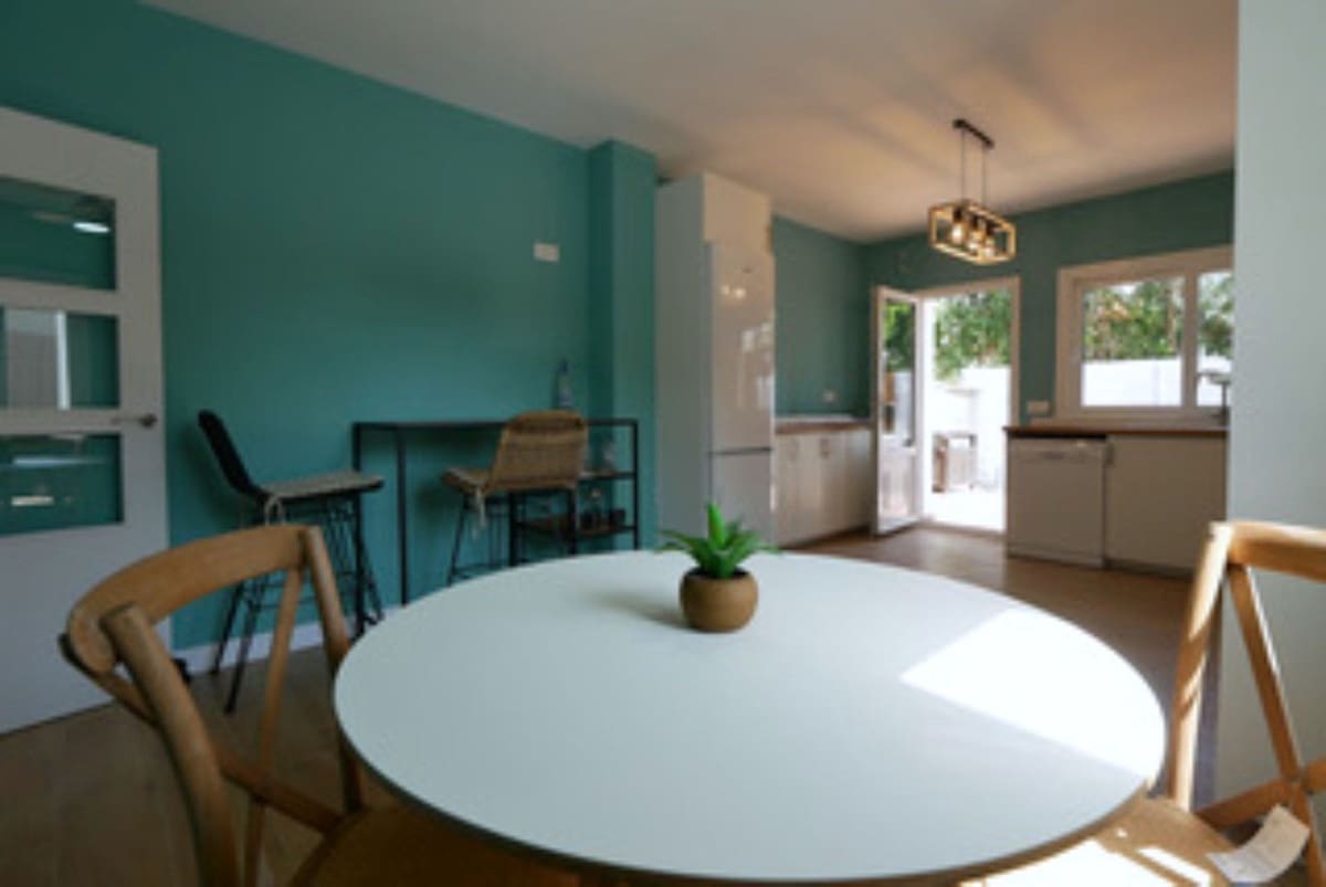 3 soveværelse Villa til salg i Marbella med swimmingpool garage - € 1.490.000 (Ref: 9107906)