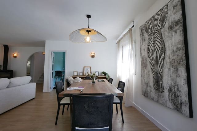 3 chambre Villa/Maison à vendre à Marbella avec piscine garage - 1 490 000 € (Ref: 9107906)