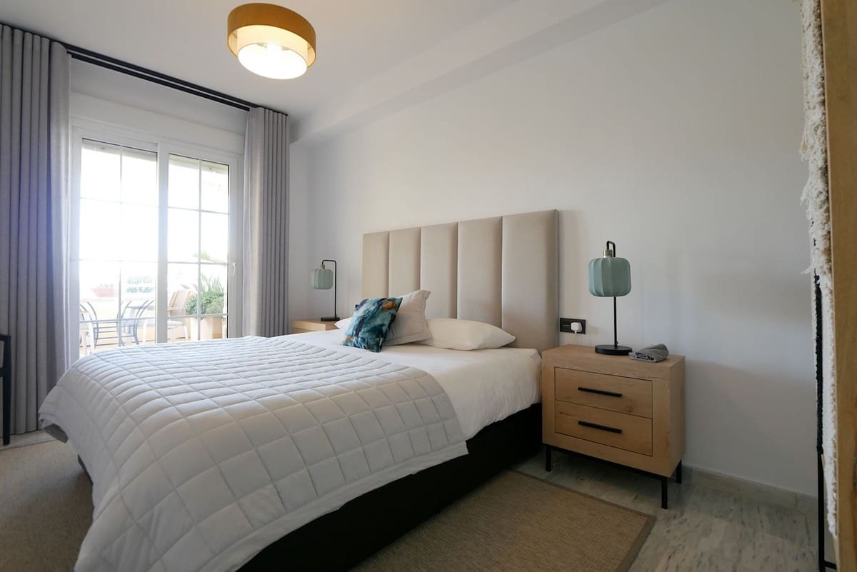 3 slaapkamer Appartement te koop in Cabopino met zwembad garage - € 529.000 (Ref: 9142454)