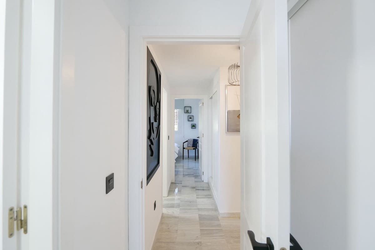 3 slaapkamer Appartement te koop in Cabopino met zwembad garage - € 529.000 (Ref: 9142454)