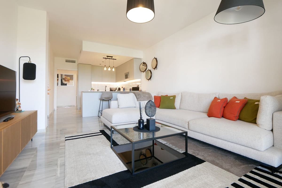 3 slaapkamer Appartement te koop in Cabopino met zwembad garage - € 529.000 (Ref: 9142454)