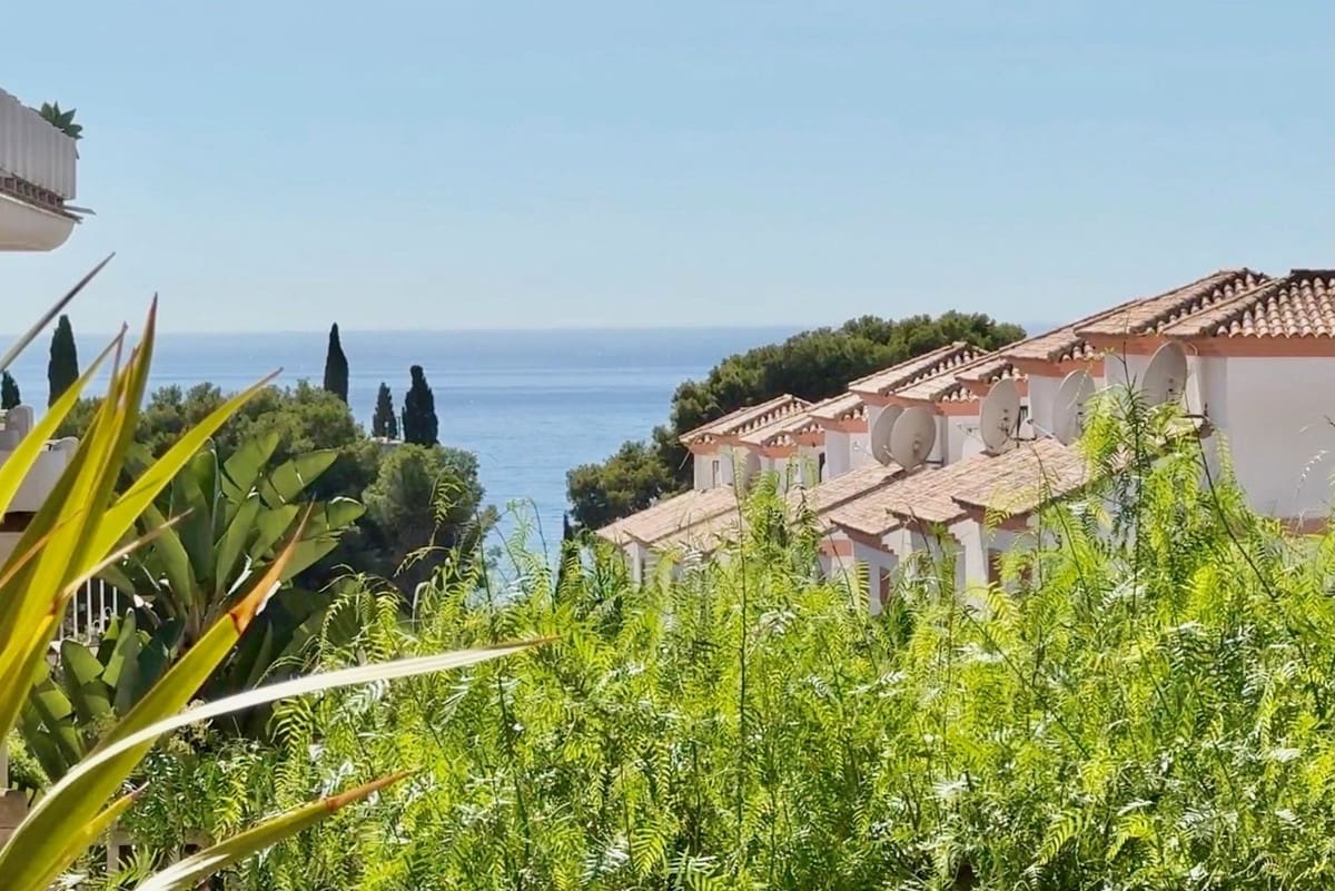 3 slaapkamer Appartement te koop in Cabopino met zwembad garage - € 529.000 (Ref: 9142454)