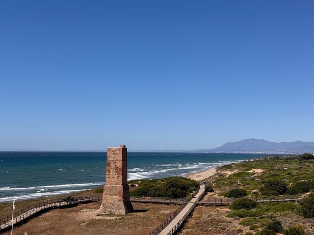 3 soverom Leilighet til salgs i Cabopino, Marbella med svømmebasseng garasje - € 990 000 (Ref: 9144324)