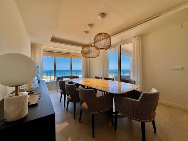 3 soveværelse Lejlighed til salg i Cabopino, Marbella med swimmingpool garage - € 990.000 (Ref: 9144324)