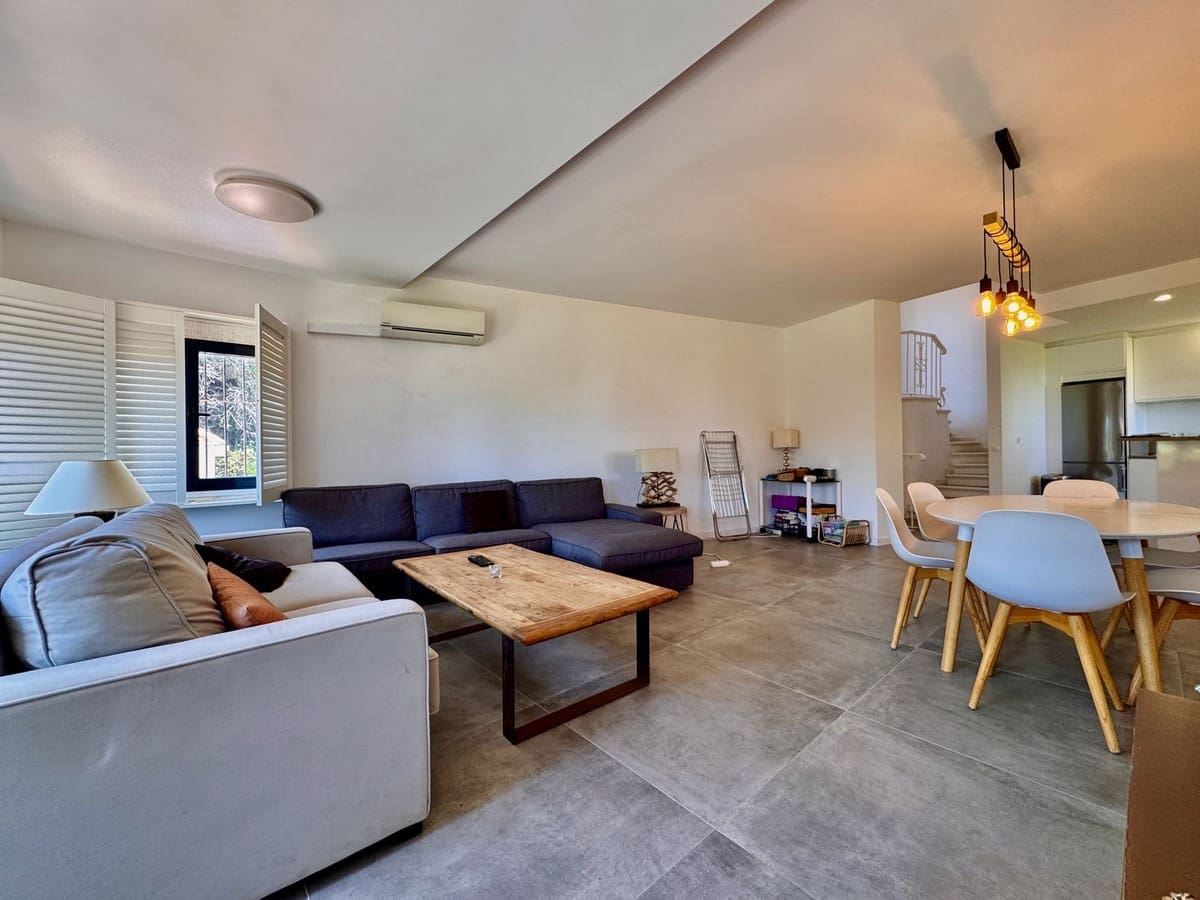 3 soveværelse Penthouse til salg i Cabopino med swimmingpool - € 890.000 (Ref: 9145213)