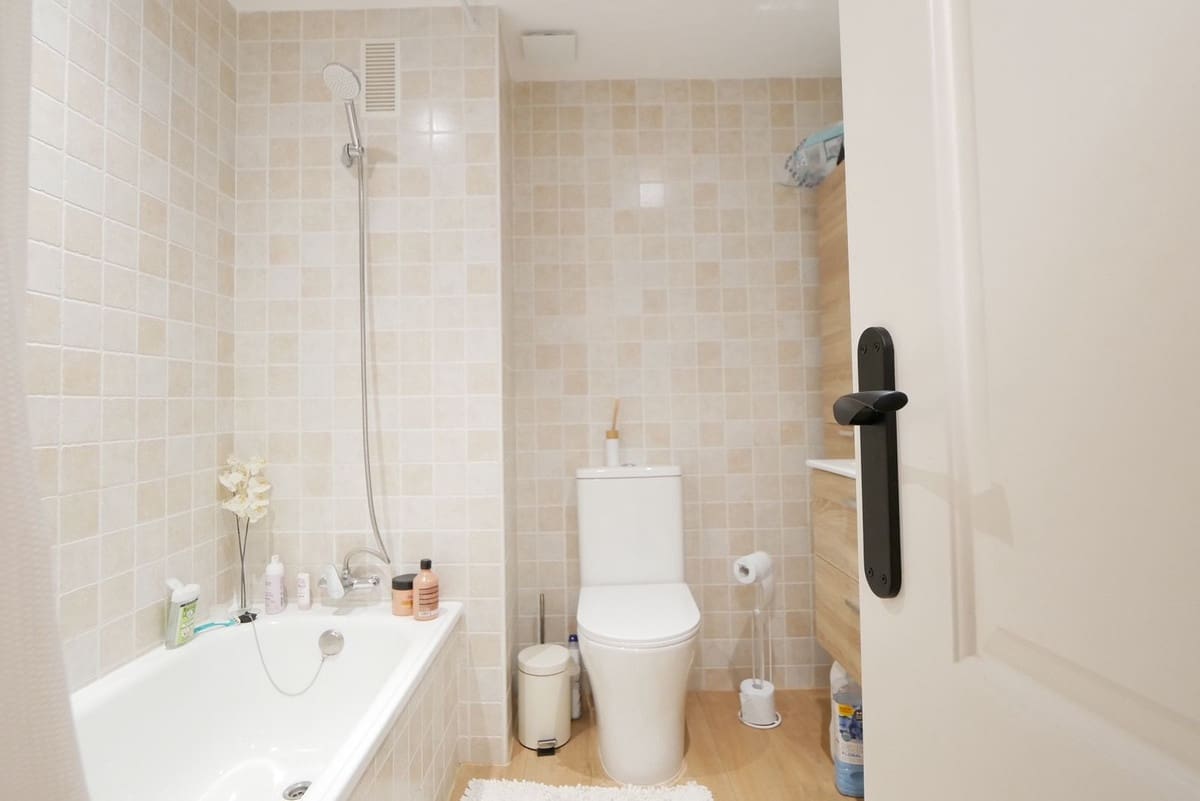 2 soveværelse Lejlighed til salg i La Reserva med swimmingpool garage - € 379.000 (Ref: 9162757)