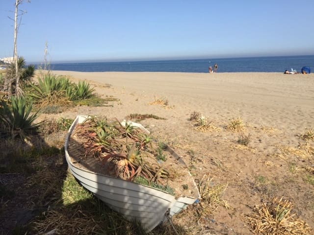 4 bedroom Semi-detached Villa for sale in Cabopino, Marbella with pool garage - € 2,300,000 (Ref: 9162794)