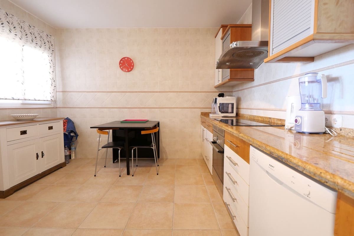 3 soveværelse Lejlighed til salg i Cabopino med swimmingpool garage - € 895.000 (Ref: 9166592)