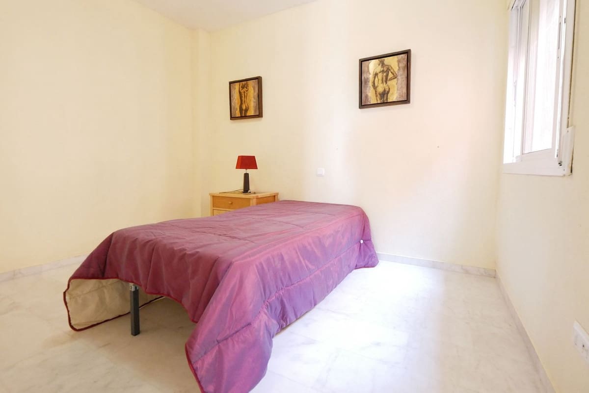 2 soveværelse Penthouse til salg i La Reserva med swimmingpool garage - € 310.000 (Ref: 9177158)