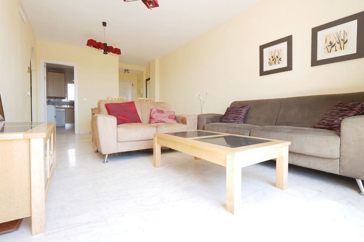 2 soveværelse Penthouse til salg i La Reserva med swimmingpool garage - € 310.000 (Ref: 9177158)