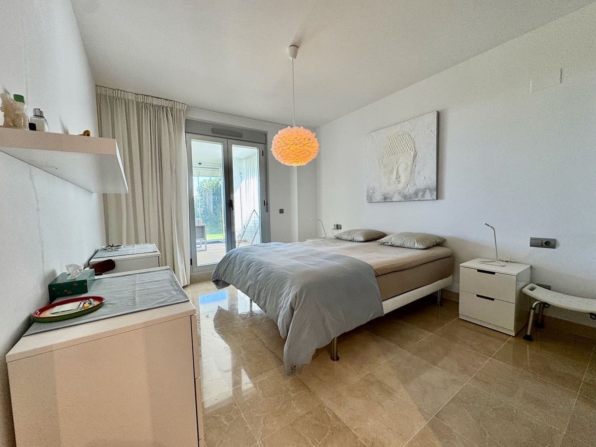 3 soveværelse Lejlighed til salg i La Mairena med swimmingpool garage - € 415.000 (Ref: 9184641)