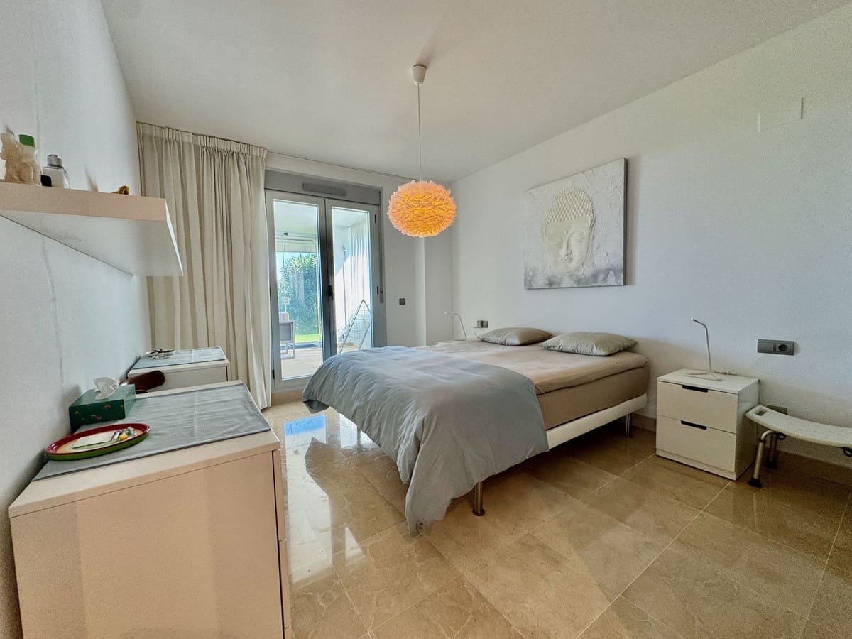 3 soveværelse Lejlighed til salg i La Mairena med swimmingpool garage - € 415.000 (Ref: 9184641)