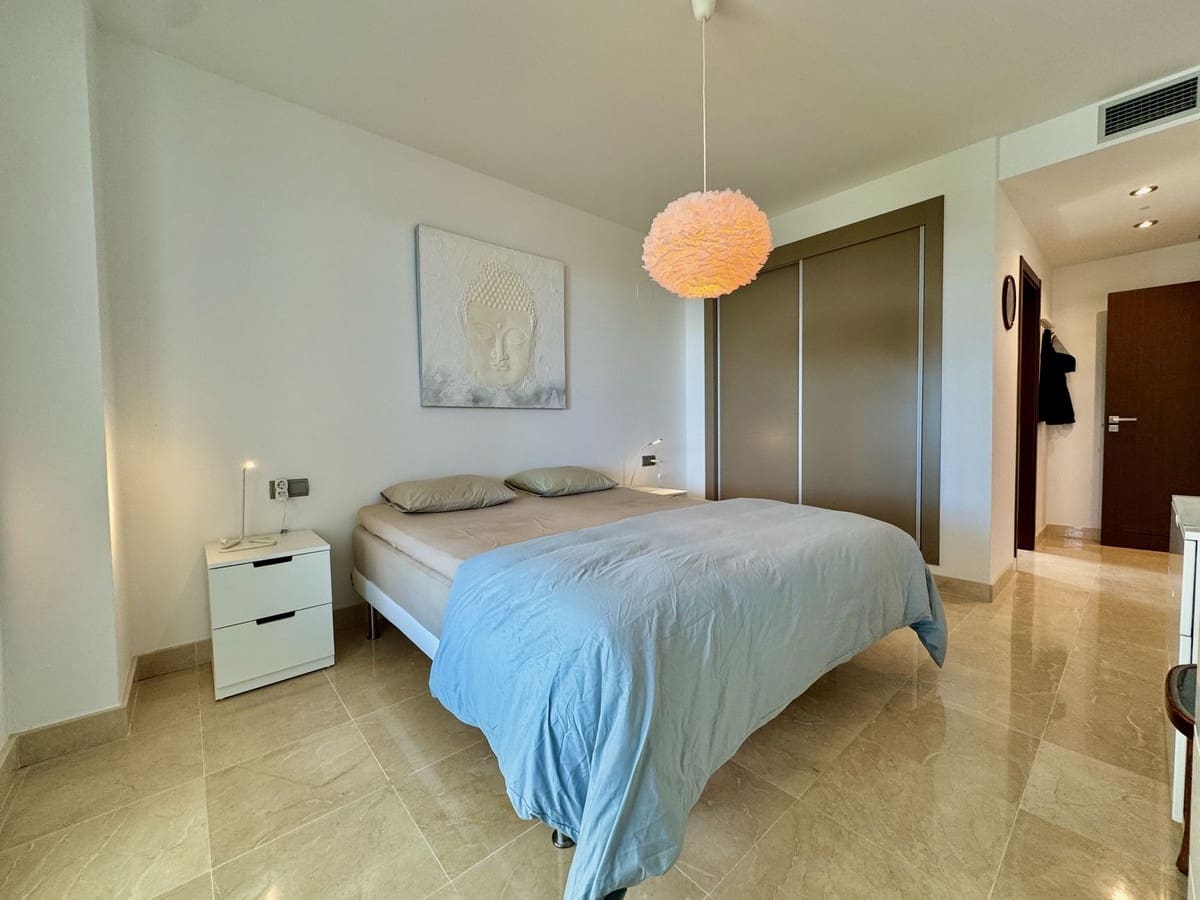 3 soveværelse Lejlighed til salg i La Mairena med swimmingpool garage - € 415.000 (Ref: 9184641)