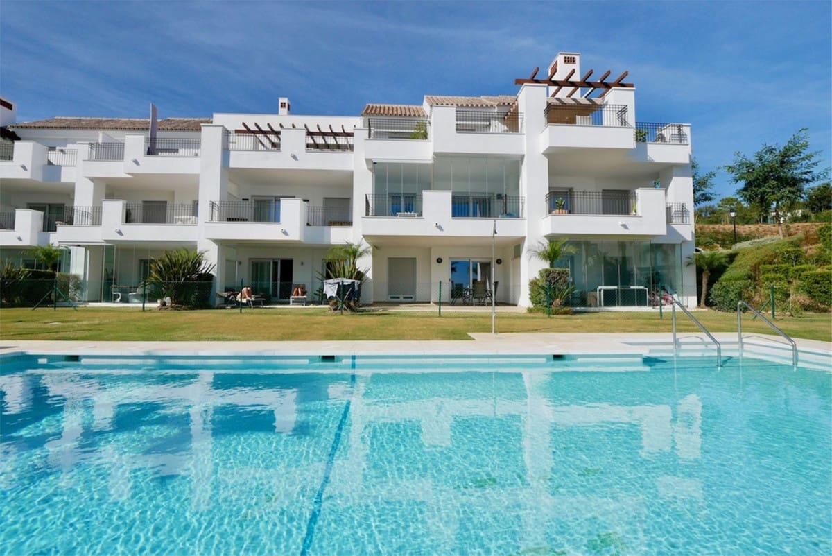 3 slaapkamer Appartement te koop in La Mairena met zwembad garage - € 415.000 (Ref: 9184641)