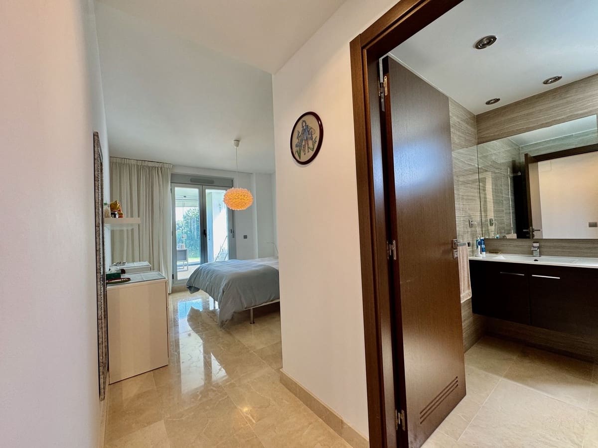 3 slaapkamer Appartement te koop in La Mairena met zwembad garage - € 415.000 (Ref: 9184641)