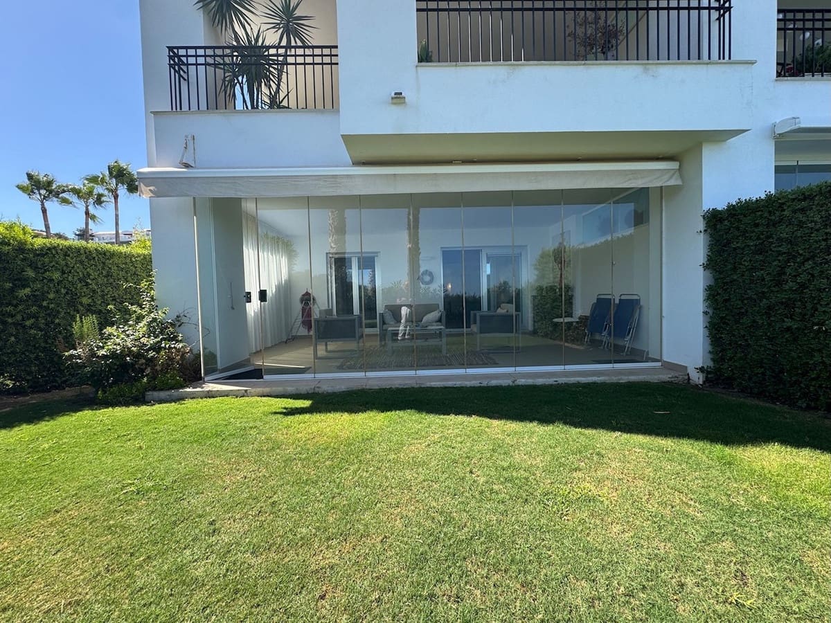 3 slaapkamer Appartement te koop in La Mairena met zwembad garage - € 415.000 (Ref: 9184641)