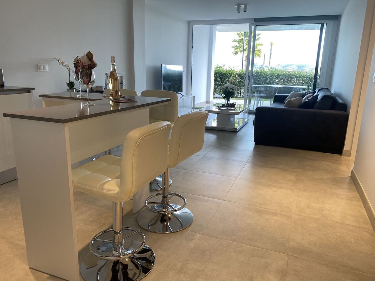 2 bedroom Apartment for sale in La Cala de Mijas with pool garage - € 439,000 (Ref: 9191382)