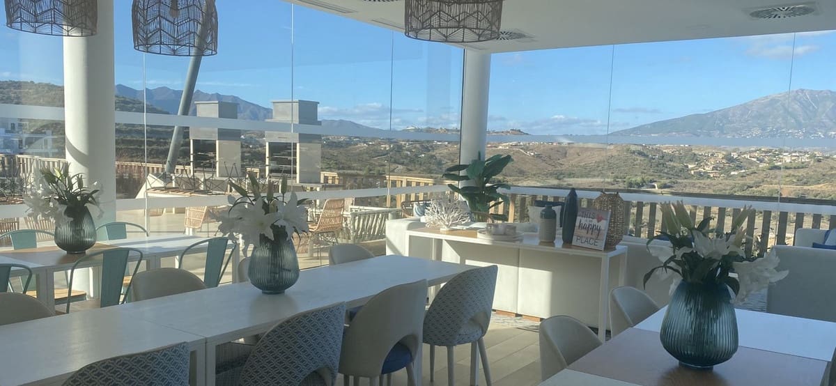 2 chambre Appartement à vendre à La Cala de Mijas avec piscine garage - 439 000 € (Ref: 9191382)