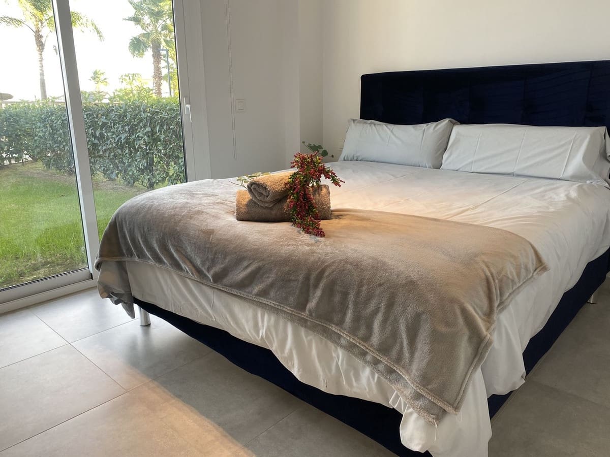2 slaapkamer Appartement te koop in La Cala de Mijas met zwembad garage - € 439.000 (Ref: 9191382)