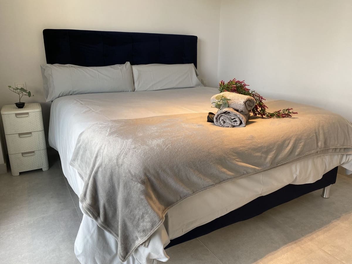 2 slaapkamer Appartement te koop in La Cala de Mijas met zwembad garage - € 439.000 (Ref: 9191382)