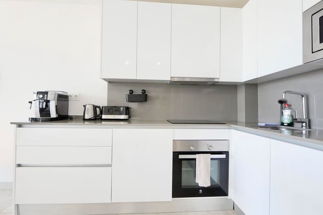 2 bedroom Apartment for sale in La Cala de Mijas, Mijas with pool garage - € 499,999 (Ref: 9210462)